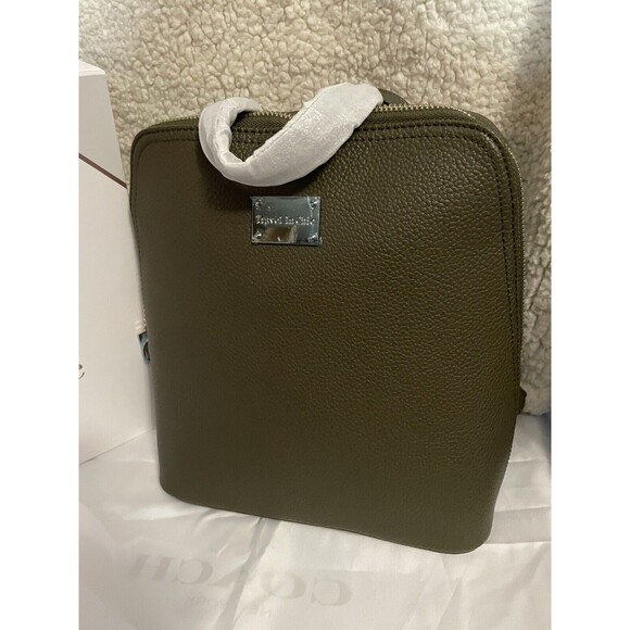 NIB Travel In Chic Green backpack purse - Picture 2 of 4